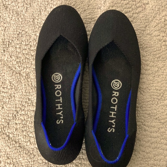 Rothy’s black flats size 6 - Picture 2 of 3